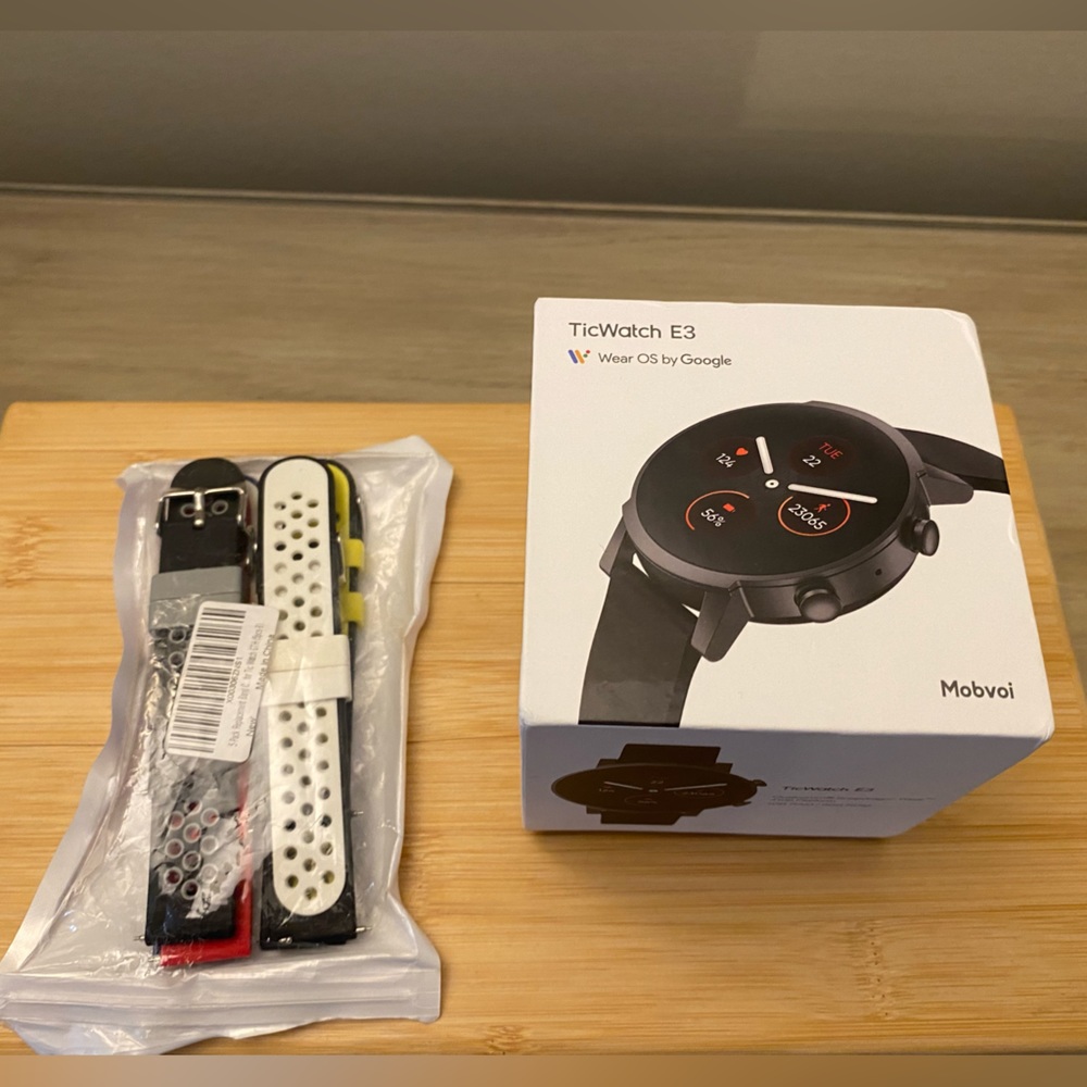 TicWatch E3 by Mobvoi